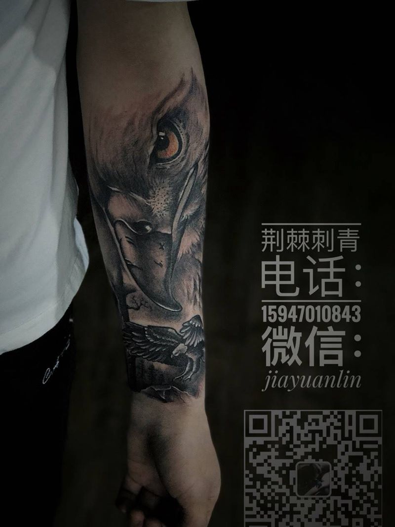 鹰纹身图片