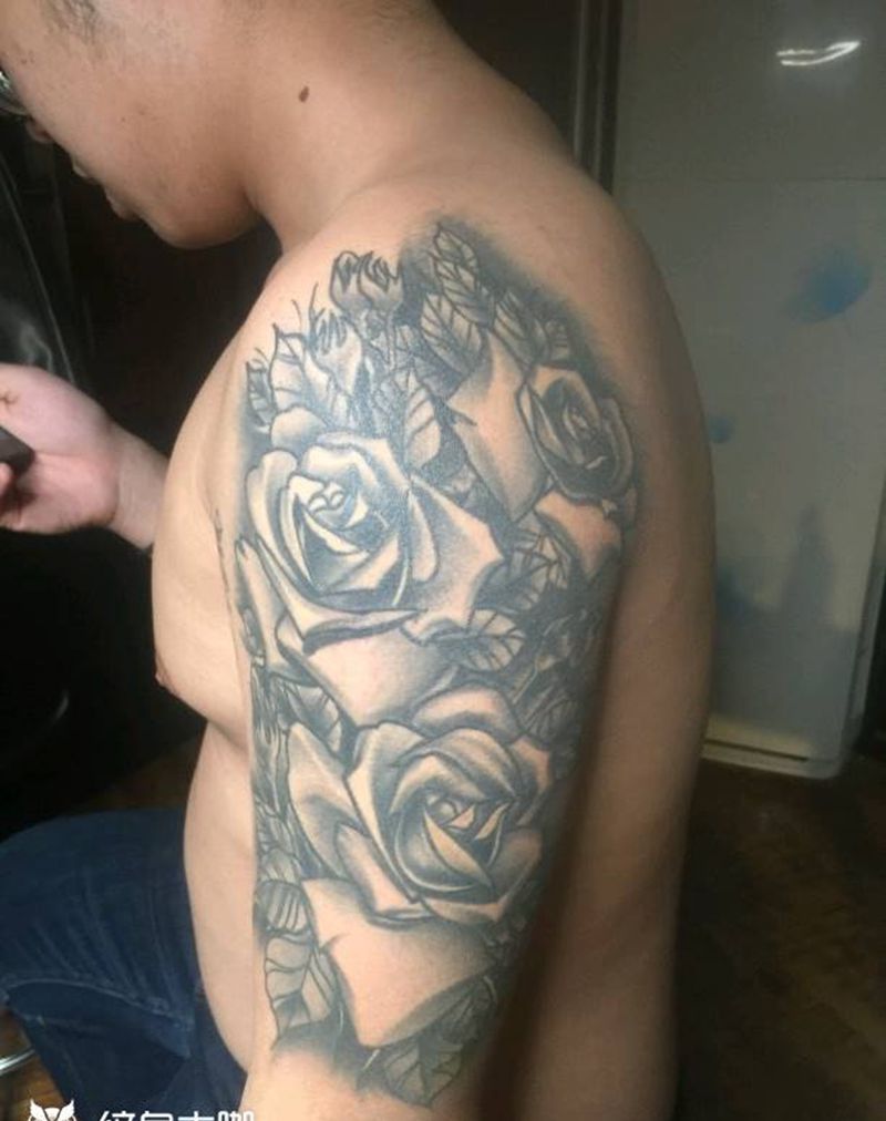欧美玫瑰纹身图片