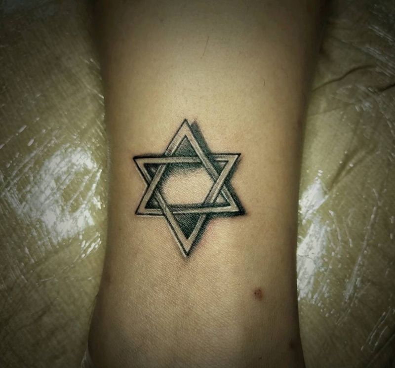 六芒星纹身图片_手臂几何纹身图案