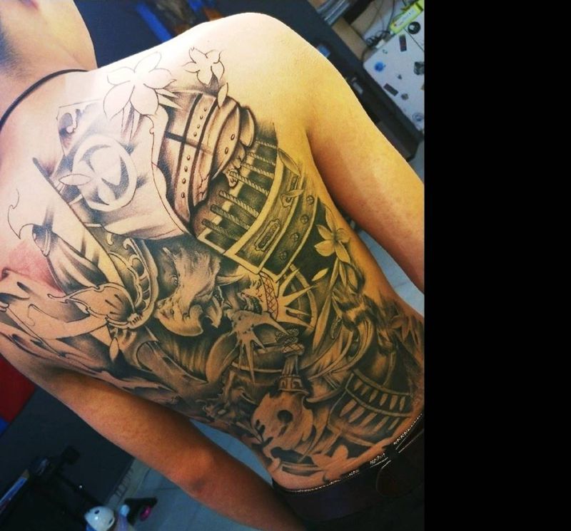 首席纹身师作品纹身图片_背部传统肖像写实人物鬼神宗教成品纹身图案