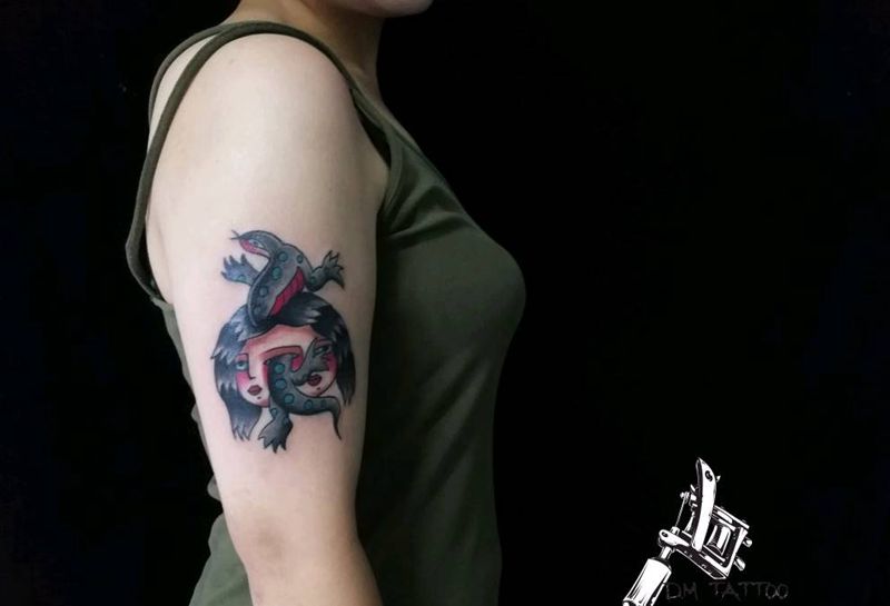 school纹身图片_手臂Old School纹身图案