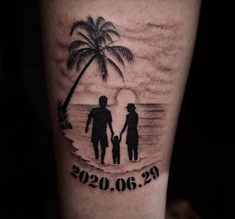 关于家庭@纹身#纹身纹身图片_腿部家庭椰树沙滩纹身图案