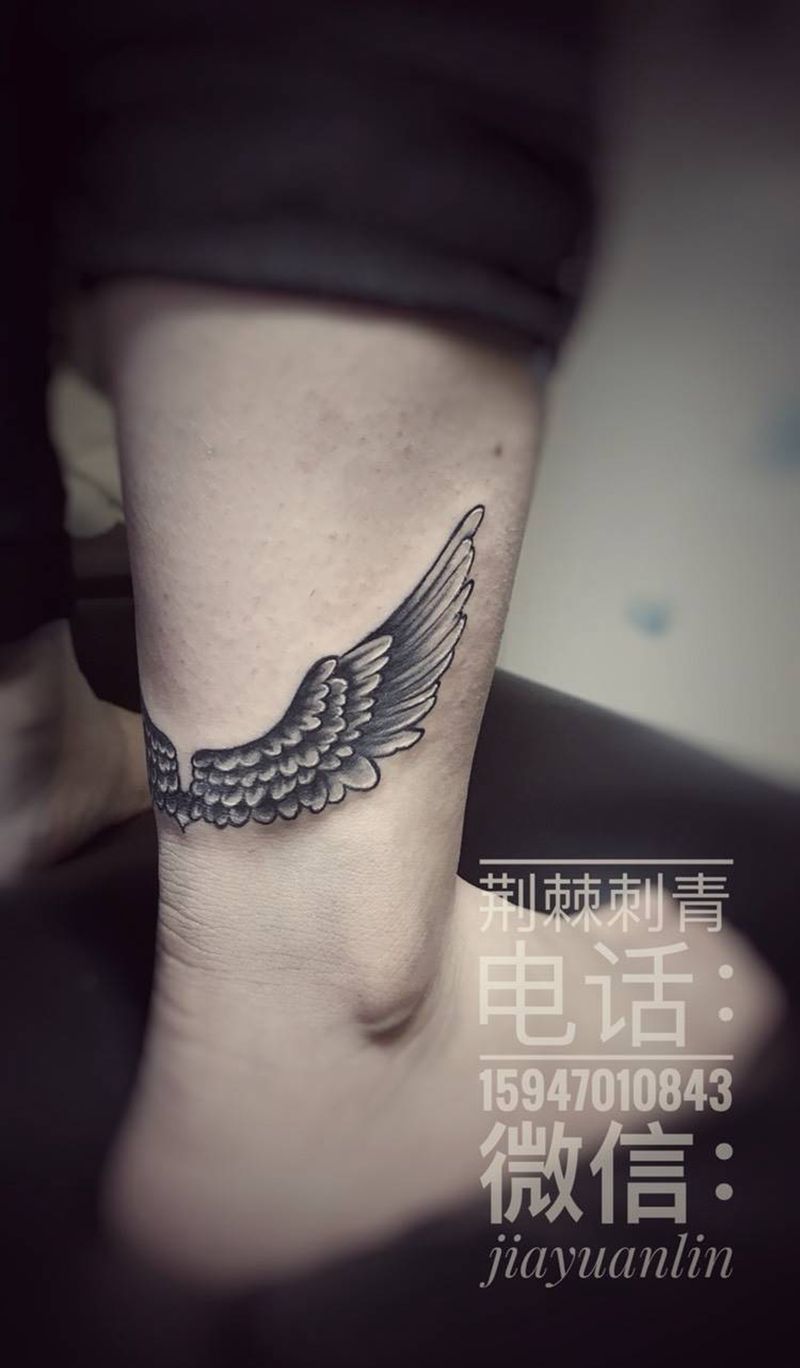 脚腕翅膀纹身图片