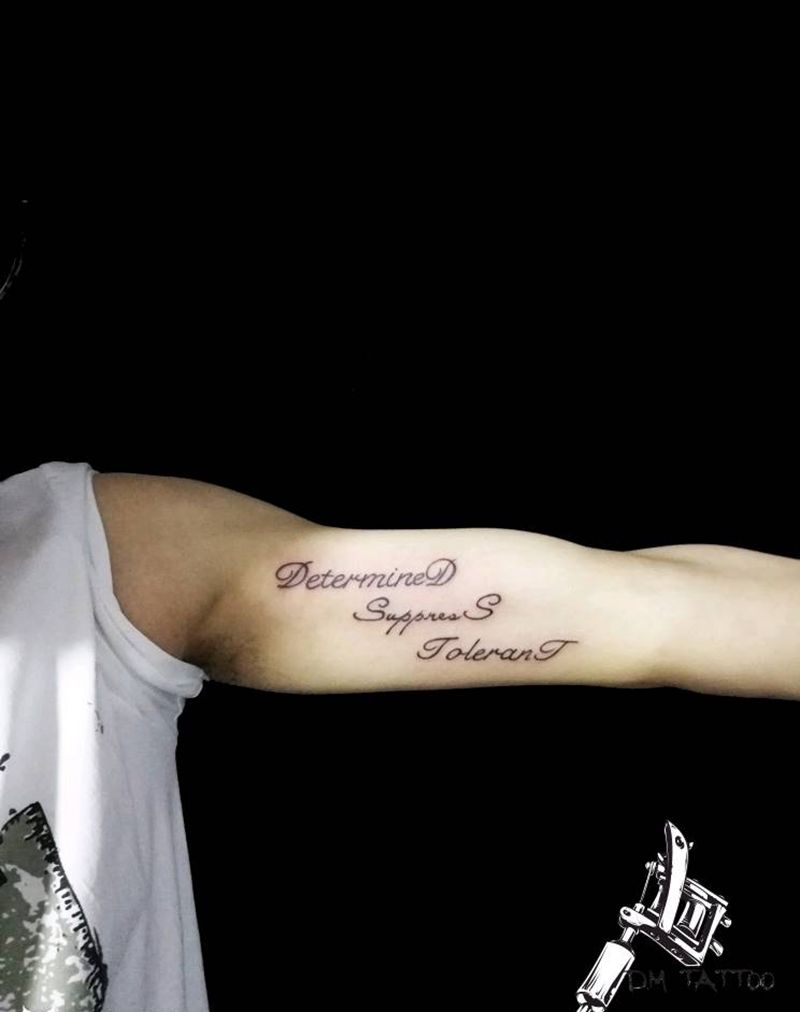 字母纹身图片_手臂纹身图案