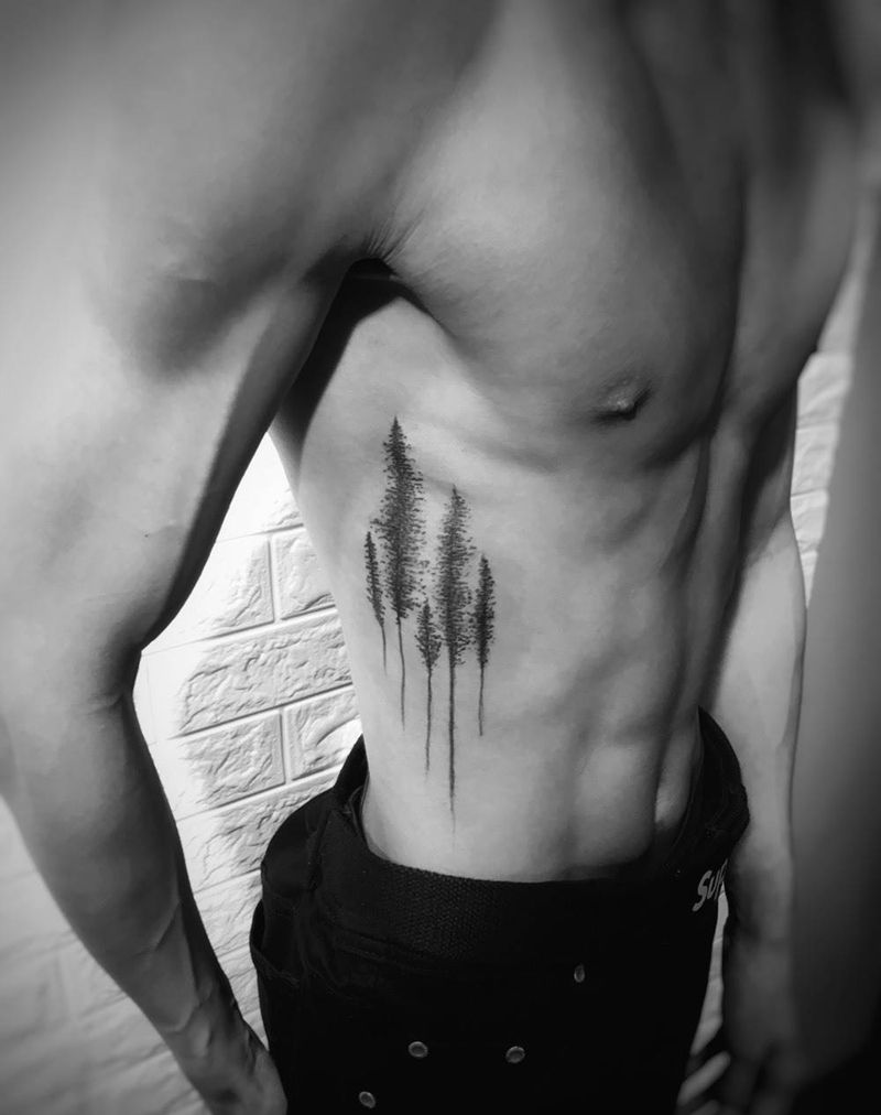 杉树纹身图片