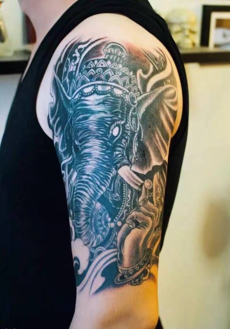 象神遮盖纹身图片