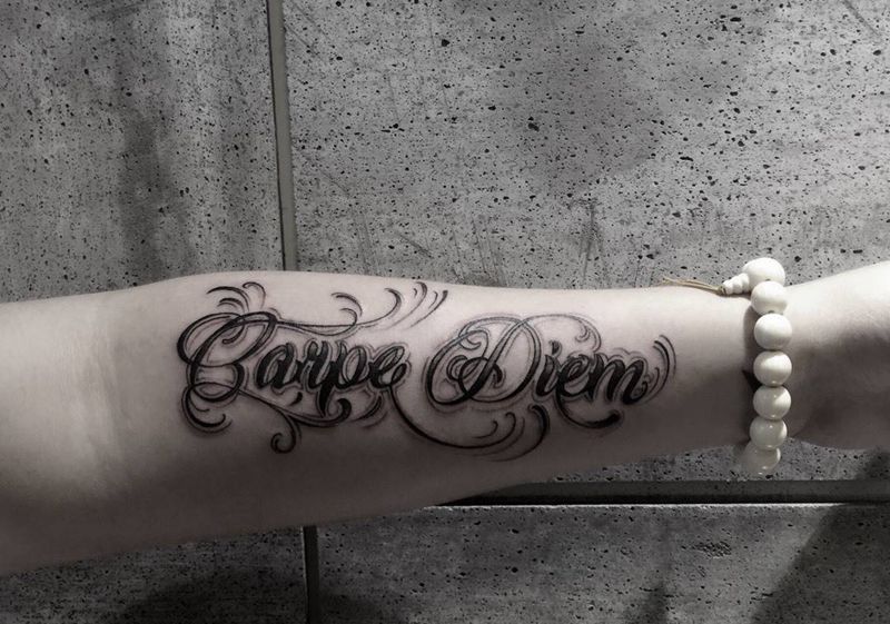 卡奇诺字体纹身图片_成品腰部腿部臀部胸部国画传统欧美清新原创纹身图案