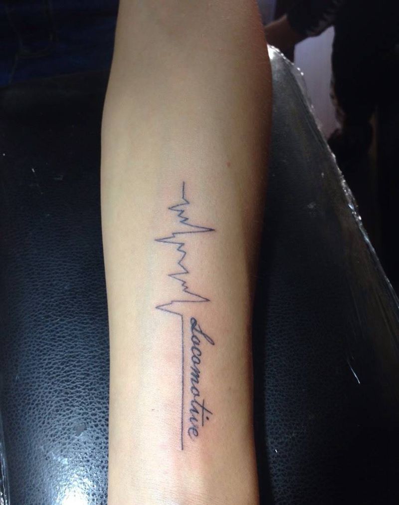 心电图纹身图片_手臂纹身图案