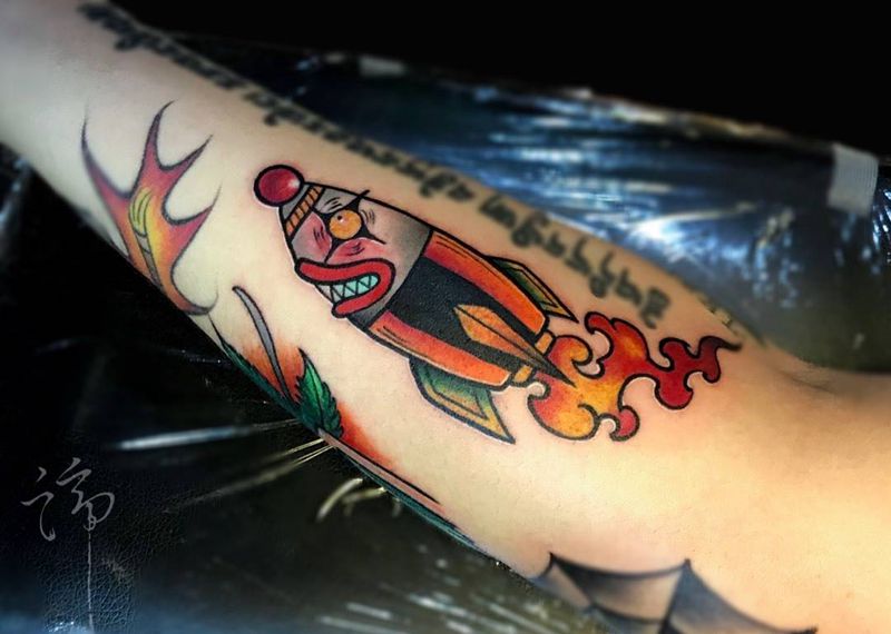 小鱼雷纹身图片_手臂New School鱼雷纹身图案