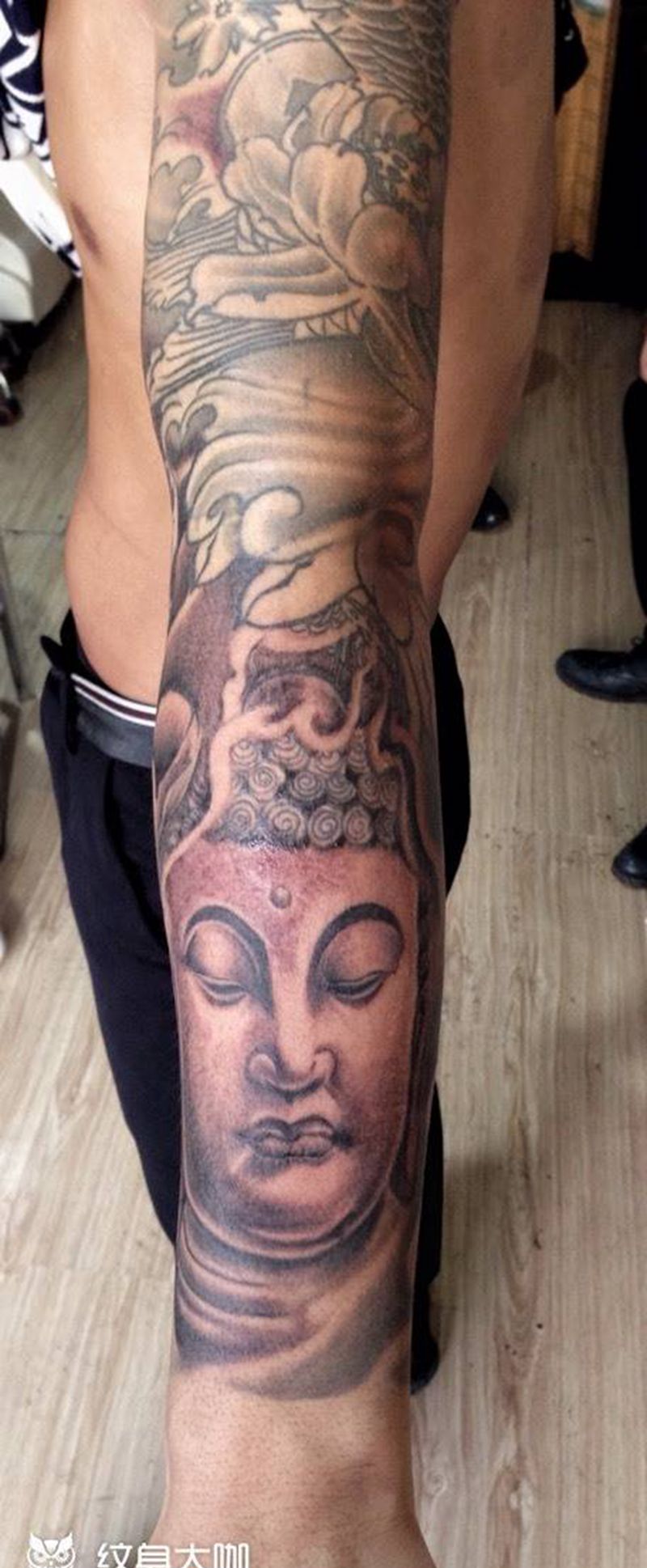 花臂纹身图片_手稿手臂传统习俗动物花臂纹身图案