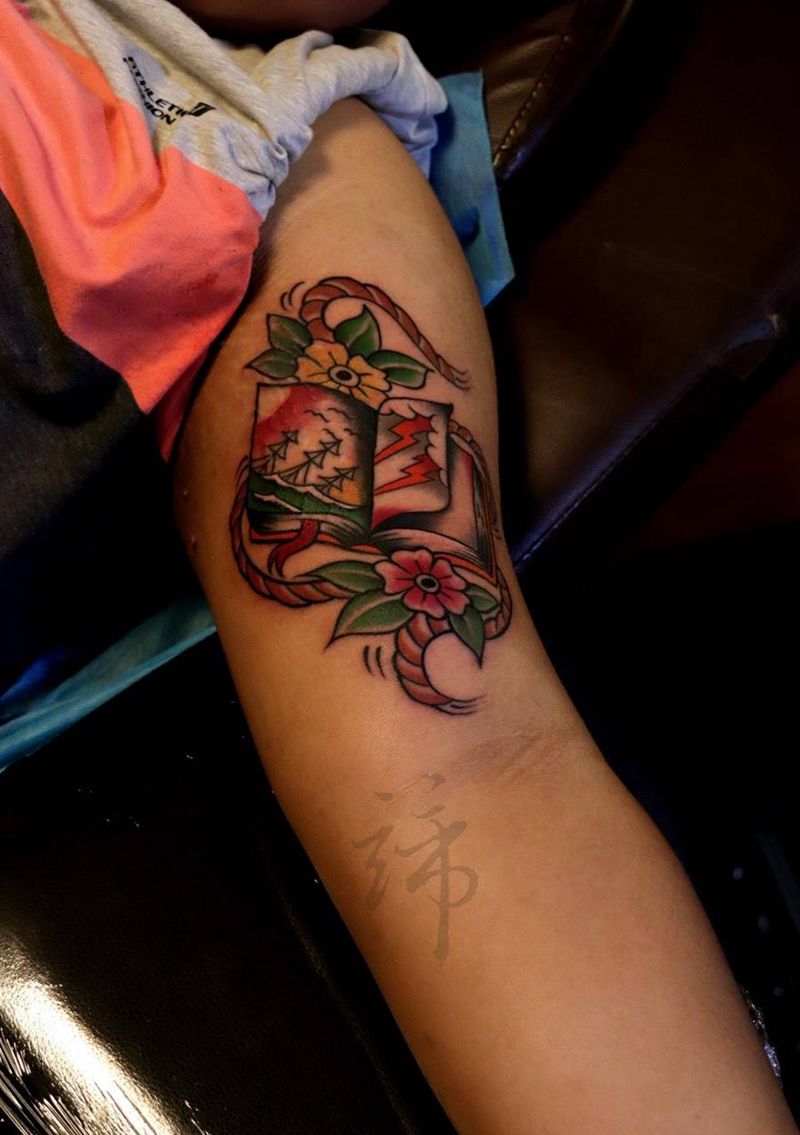 书纹身图片_成品手臂颈部背部胸部欧美传统纹身图案