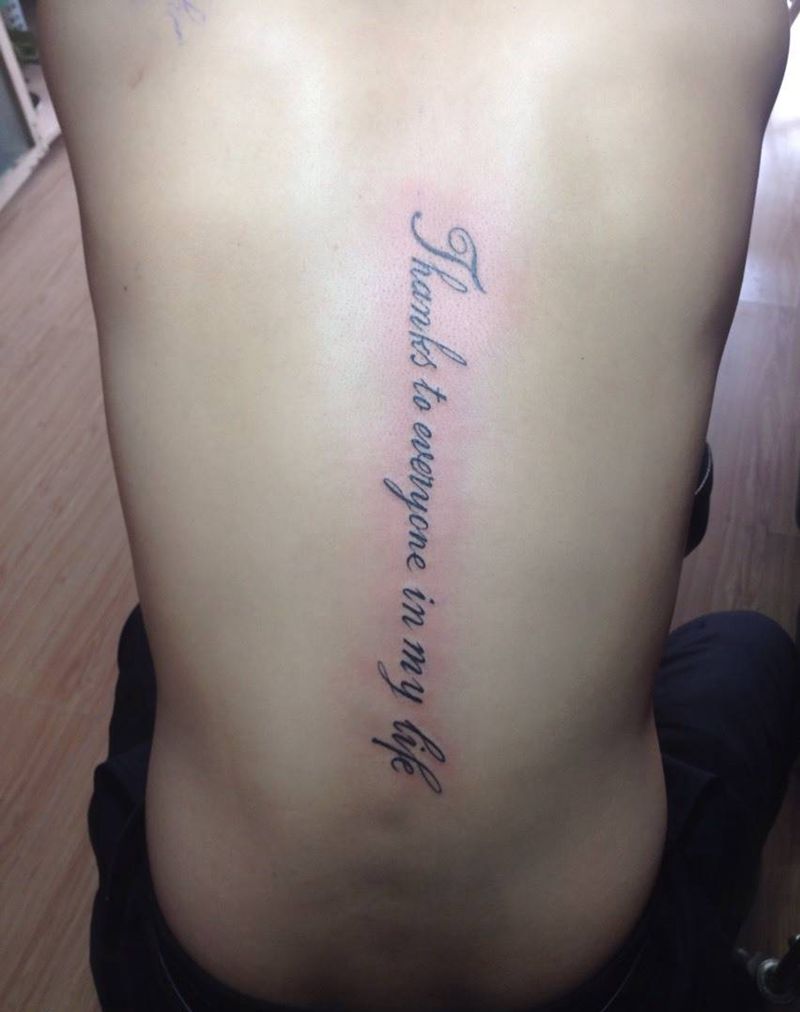 英文纹身图片_成品背部纹身图案