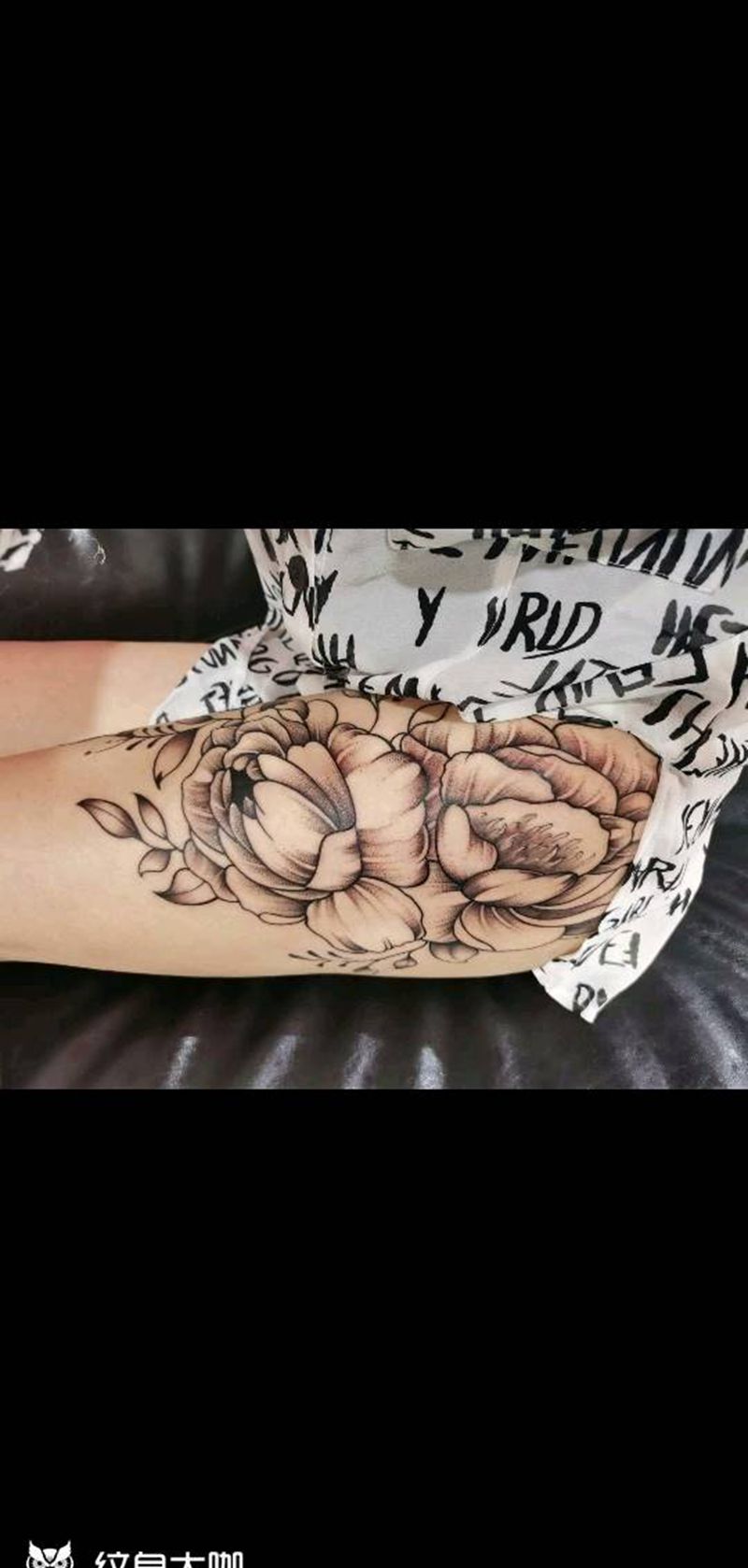 素花纹身图片_腿部点刺纹身图案