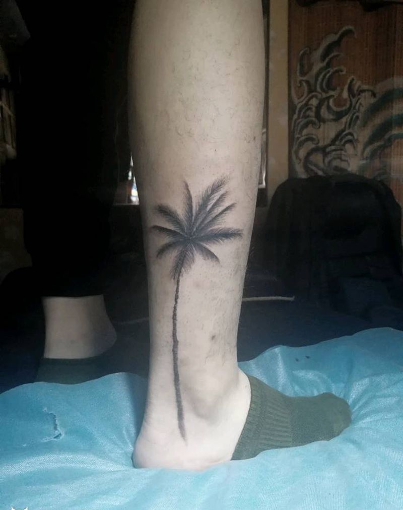 椰子树纹身图片_腿部纹身图案