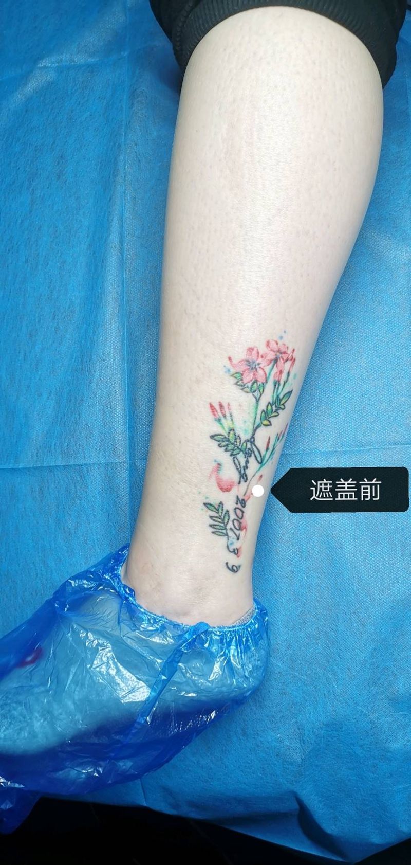 向阳花（遮盖作品）纹身图片_脚部腿部水彩欧美写实向阳花遮盖纹身图案