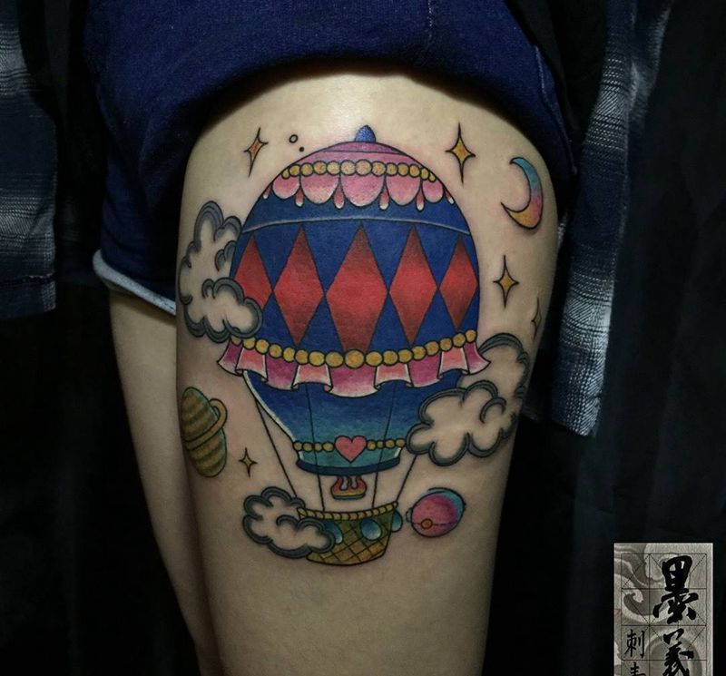 热气球纹身图片_欧美清新腿部成品纹身图案
