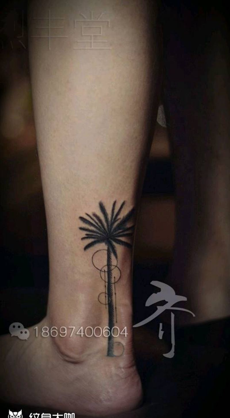 冠希同款纹身图片_脚部点刺几何纹身图案