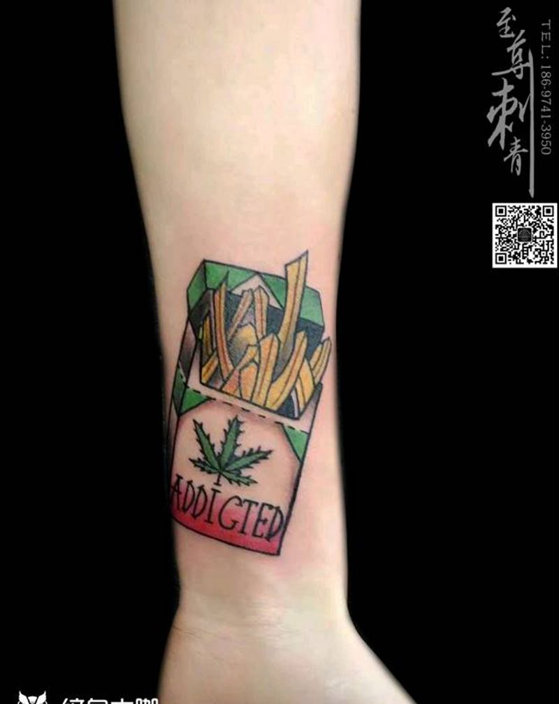 大麻味的薯条纹身图片_手臂Old School纹身图案