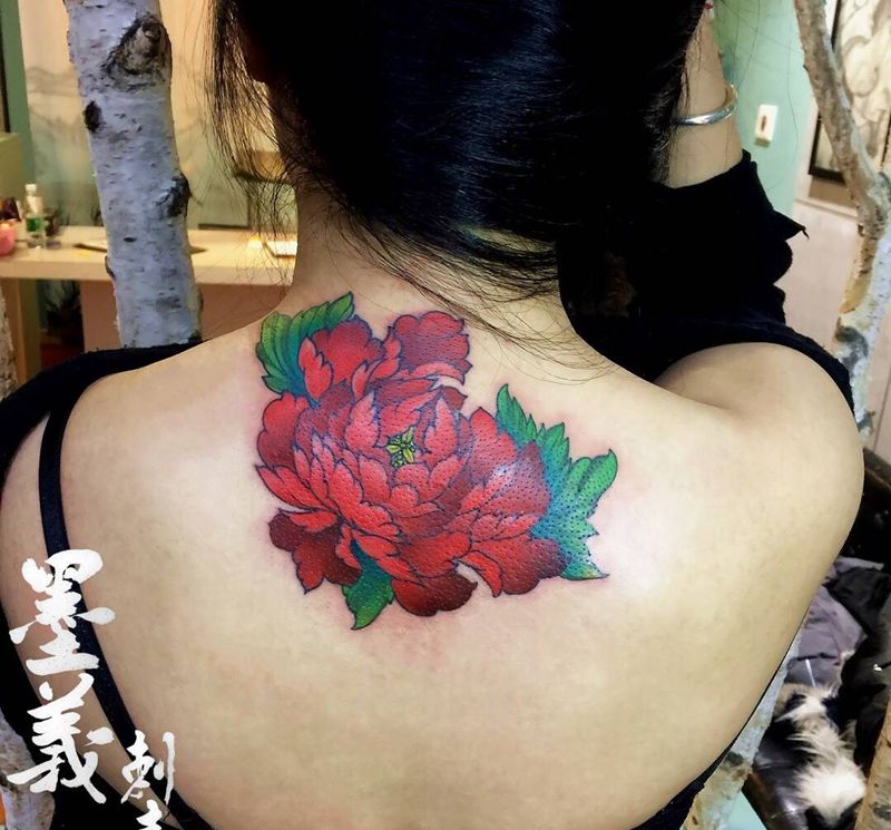 小发发纹身图片_欧美腰部颈部成品手稿插画臀部脚部纹身图案