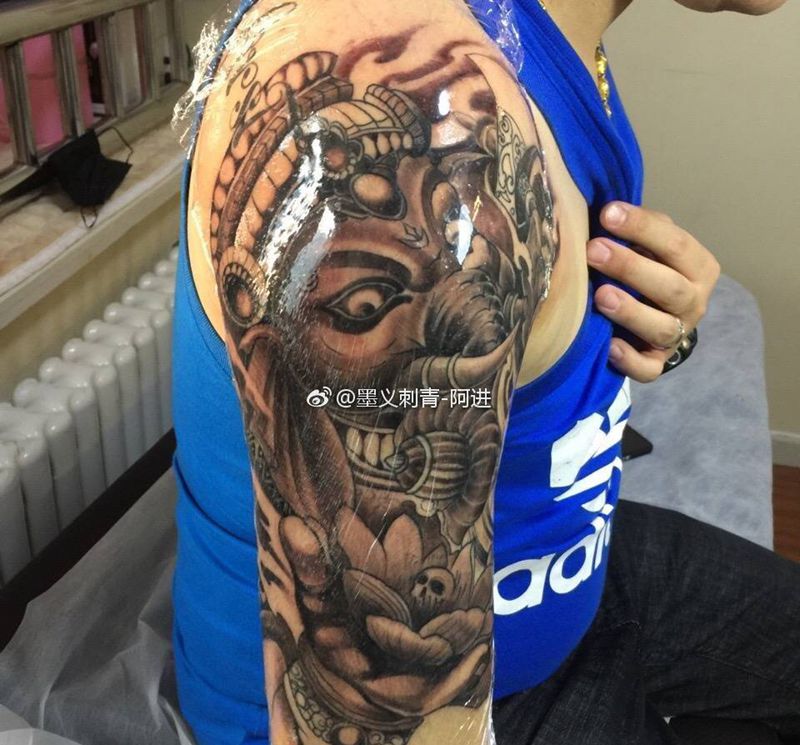 象神纹身图片_成品手臂传统鬼神纹身图案