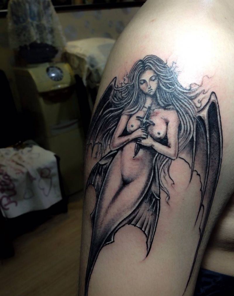 美人鱼纹身图片_成品清新欧美纹身图案