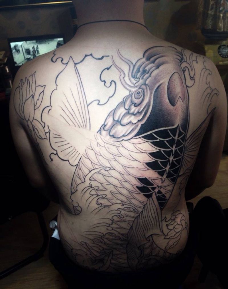 满背大鱼待续纹身图片_成品背部臀部传统动物习俗纹身图案