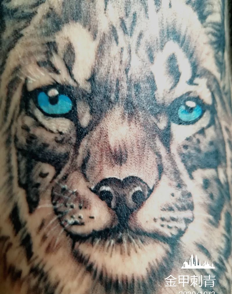 猞猁纹身图片_手臂动物纹身图案