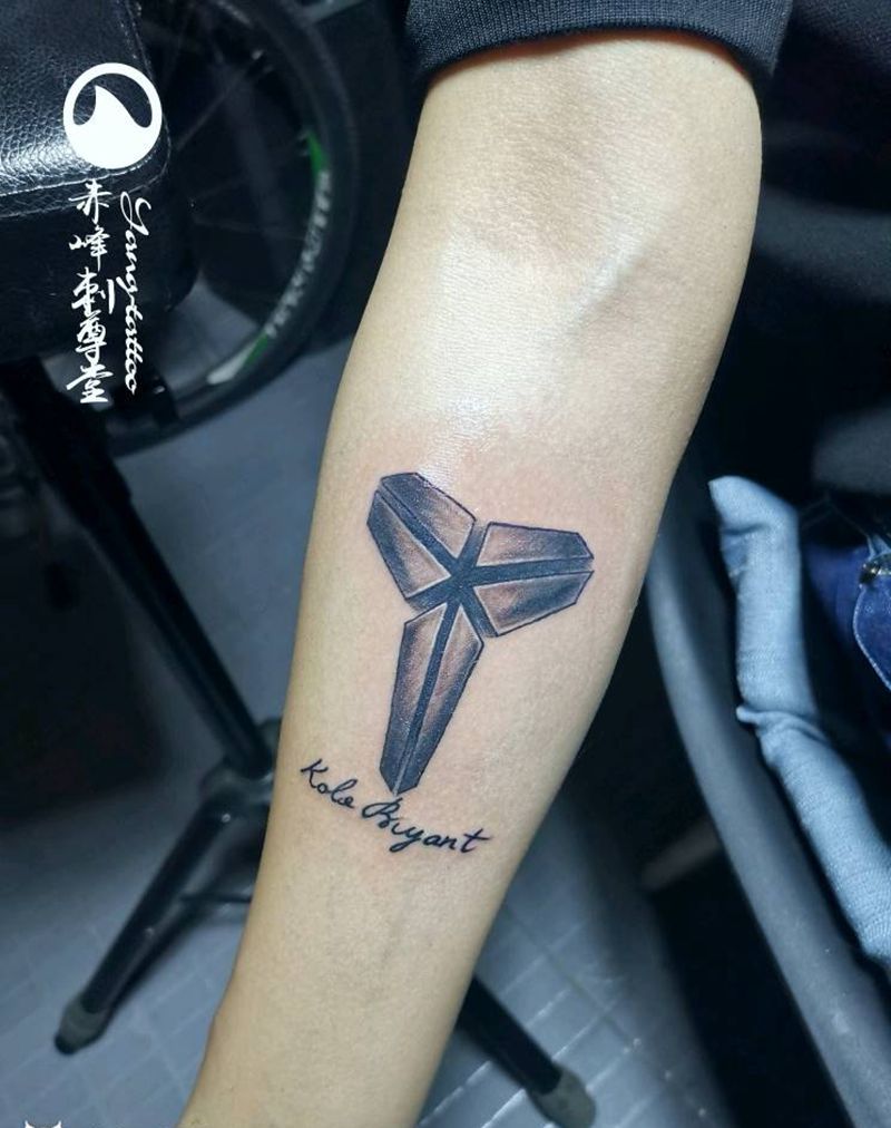 赤峰刺尊堂-曼巴纹身图片_手臂欧美写实纹身图案