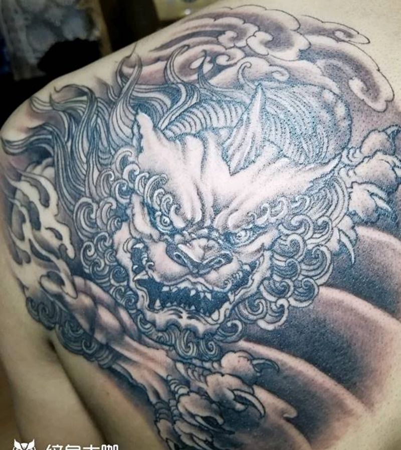 唐狮纹身图片_肩部胸部背部腿部传统纹身图案