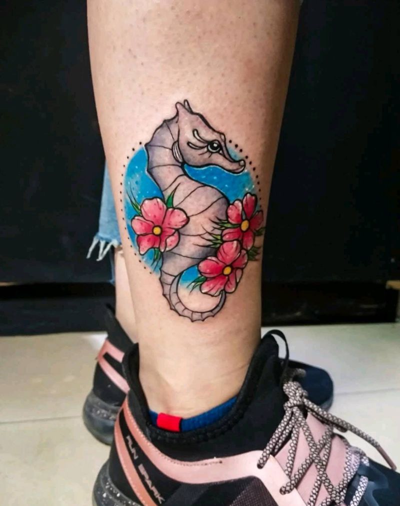 小海马纹身图片_腿部清新动物宇刺青修改设计成品纹身图案