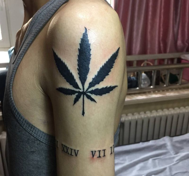 麻叶纹身图片_原创欧美成品手臂纹身图案