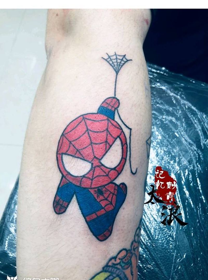 卡通蜘蛛侠纹身图片_手臂超级英雄纹身图案