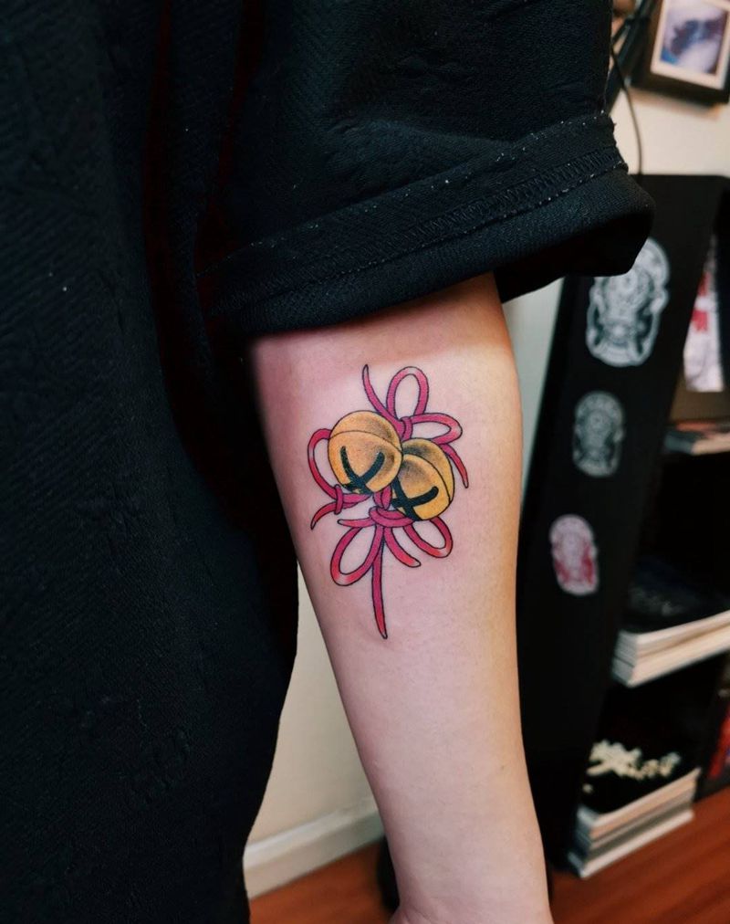 铃铛纹身图片_手臂纹身图案