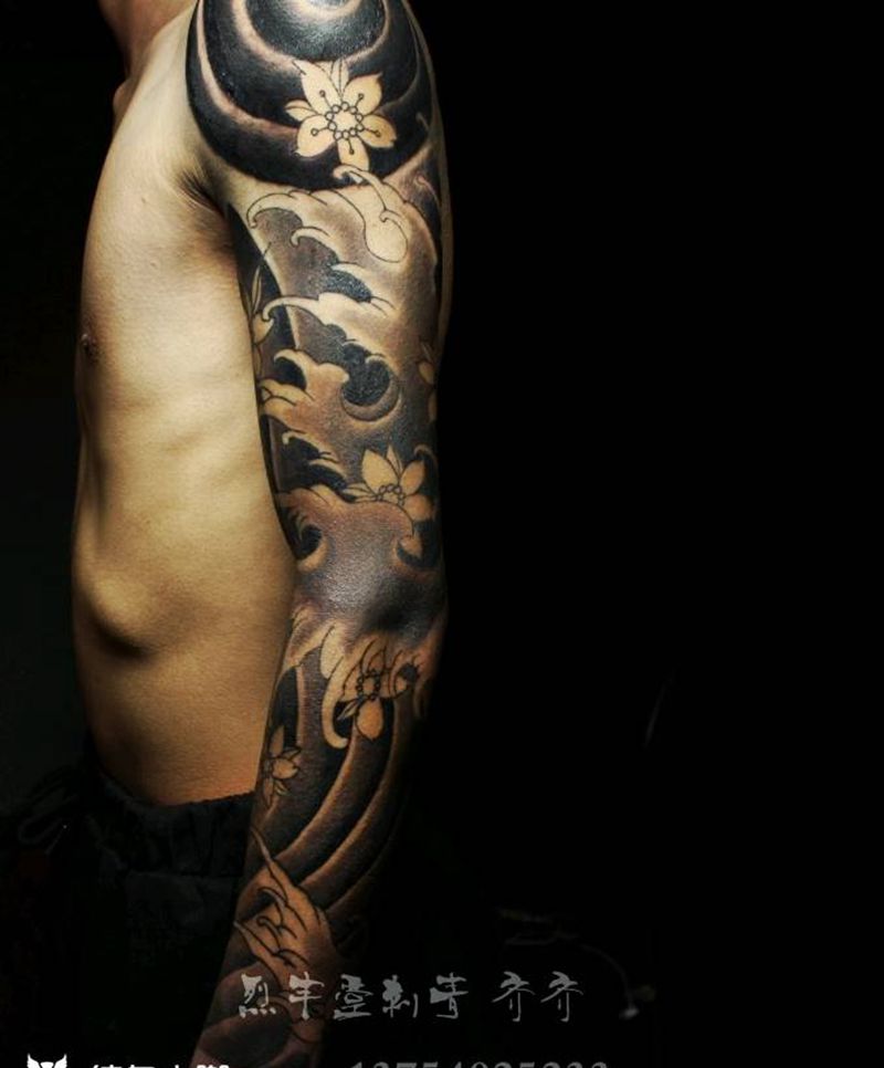 浪臂纹身图片_手臂老传统纹身图案