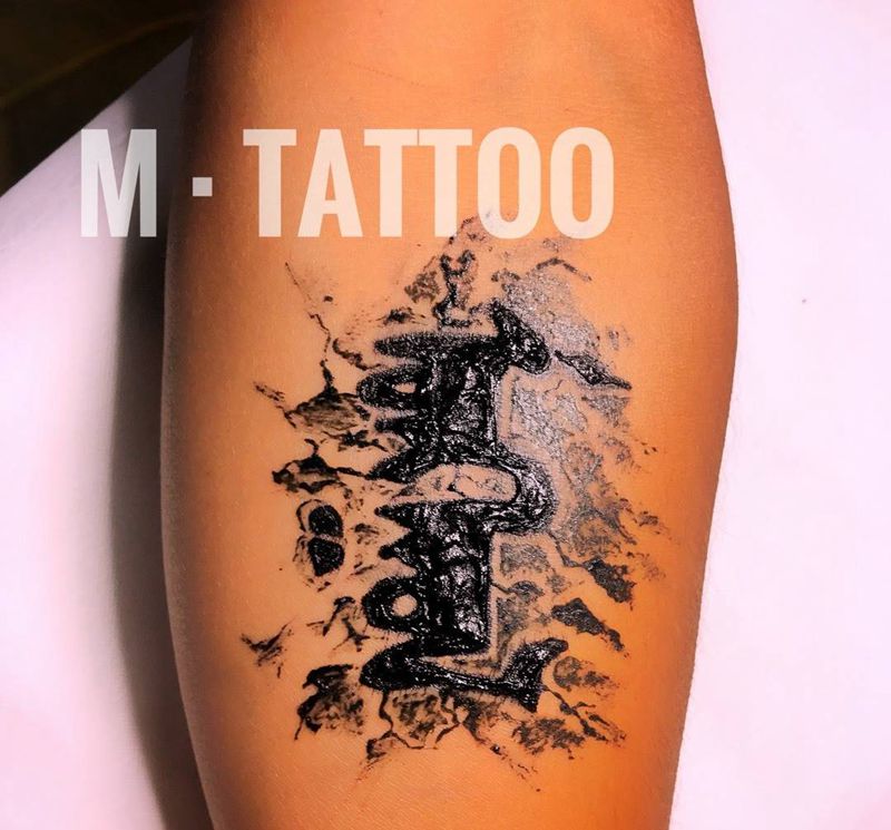 植物纹身“蒙古”纹身图片