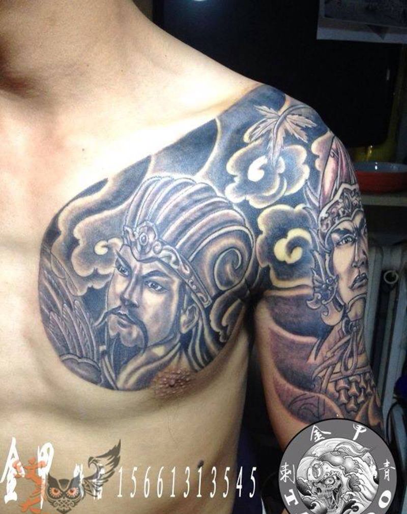 黑灰半甲纹身图片