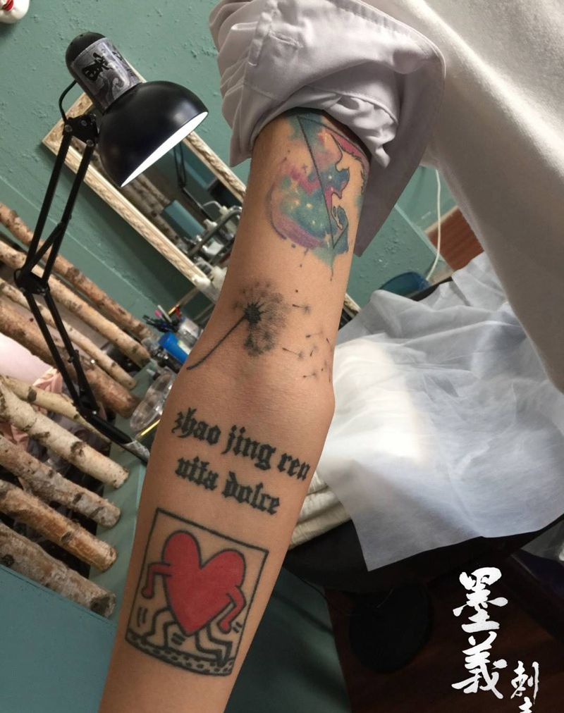 小粉丝纹身图片_成品颈部腿部清新人物宗教静物几何传统背部纹身图案