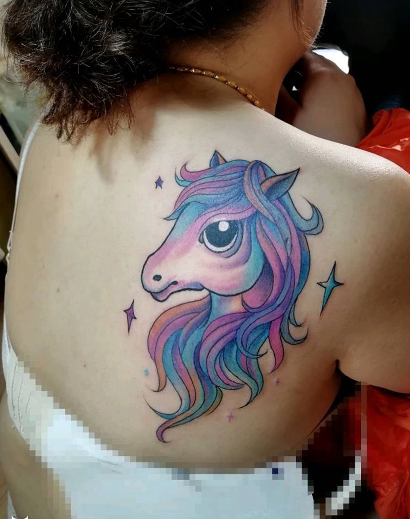 马纹身图片_肩部清新动物成品纹身图案