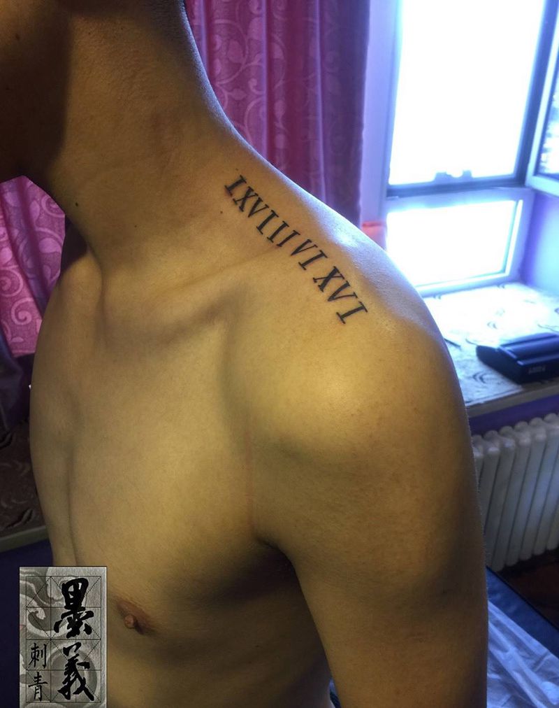 某同款纹身图片_清新成品颈部图腾纹身图案