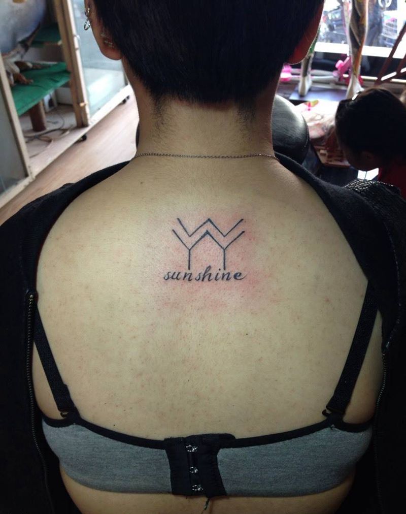 英文纹身图片_手稿清新背部颈部几何原创纹身图案