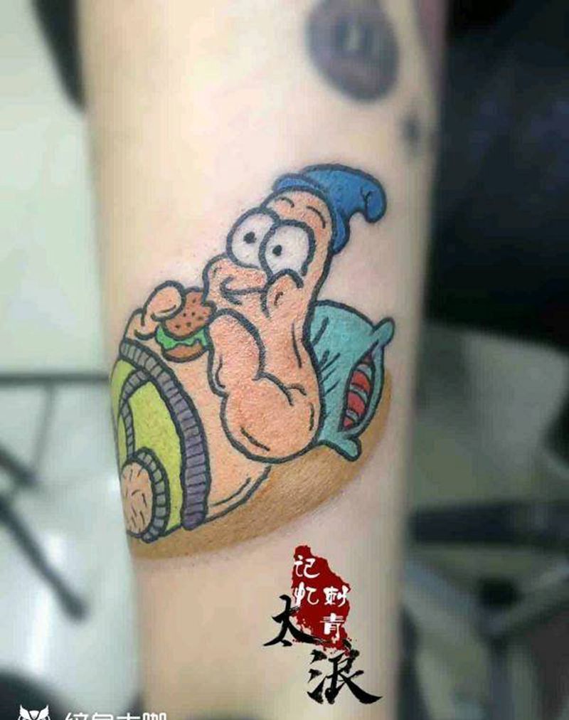 派大星纹身图片_手臂卡通纹身图案