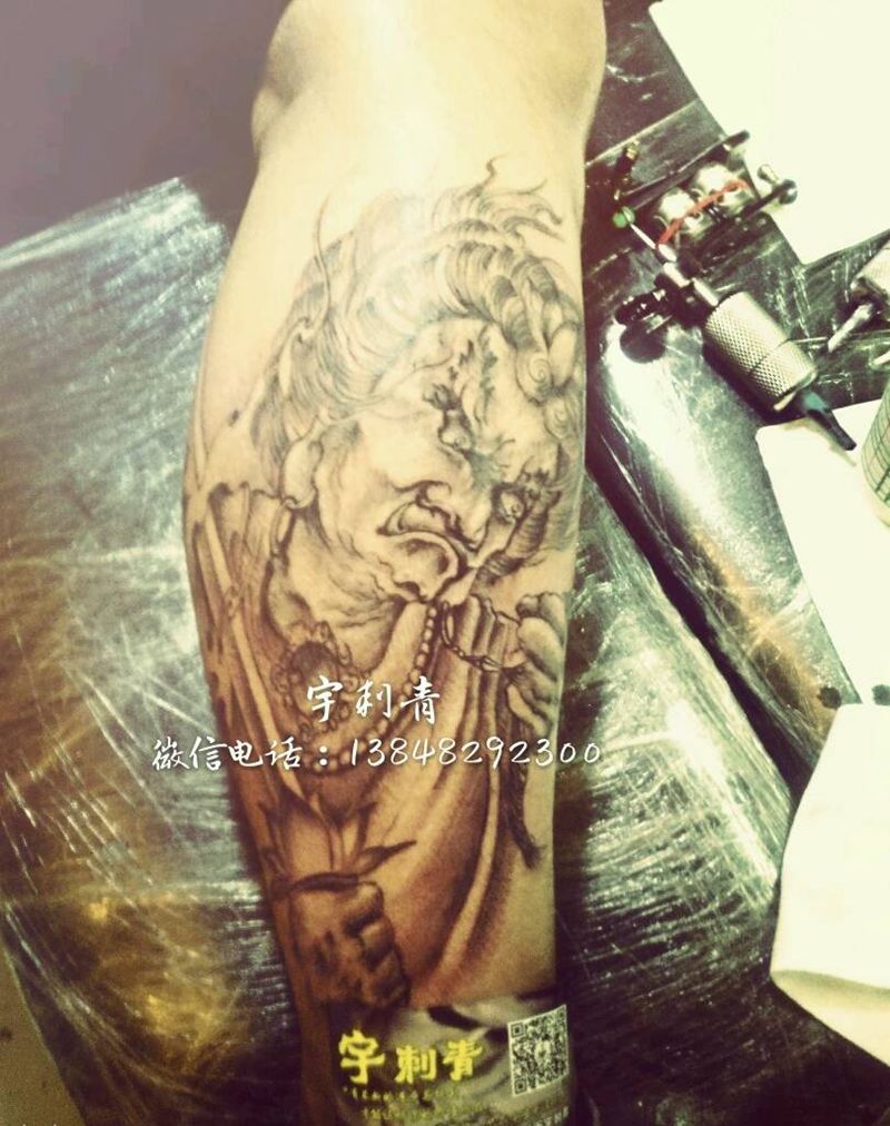 不动尊纹身图片_腿部传统鬼神宗教未完成成品纹身图案