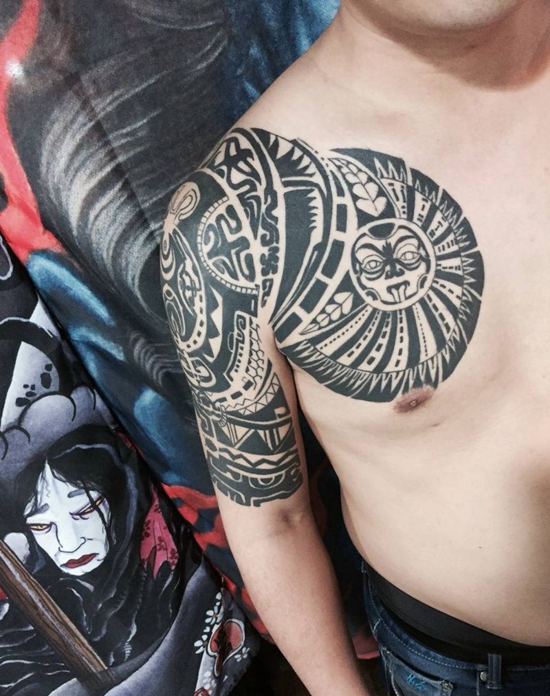 玛雅图腾半甲纹身图片_肩部胸部成品几何纹身图案