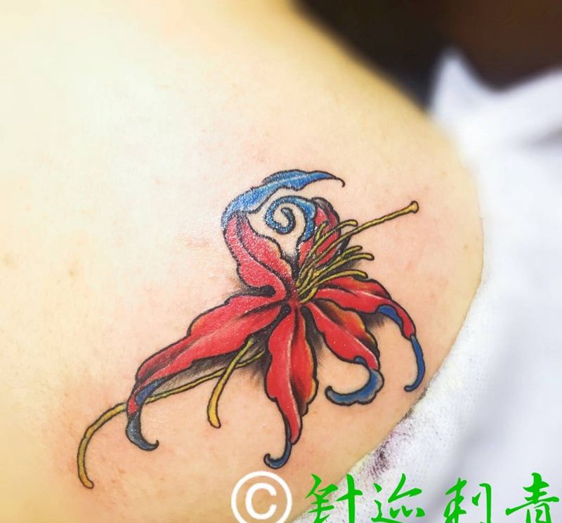 彼岸花纹身图片