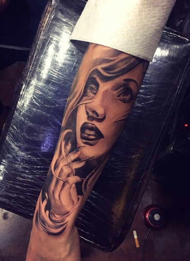 哦美写实纹身图片_成品手臂人物欧美纹身图案