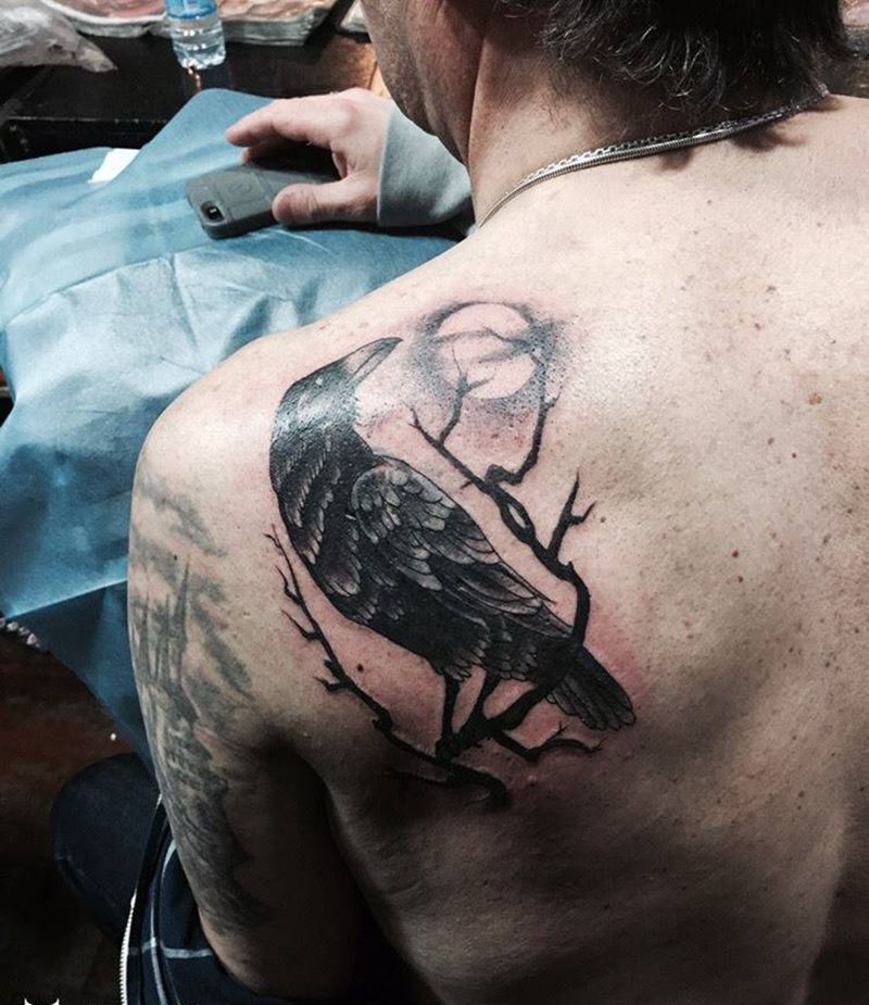 乌鸦纹身图片_成品肩部欧美动物纹身图案