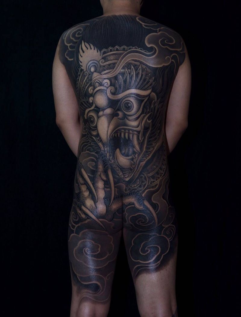 金丝大鹏鸟纹身图片