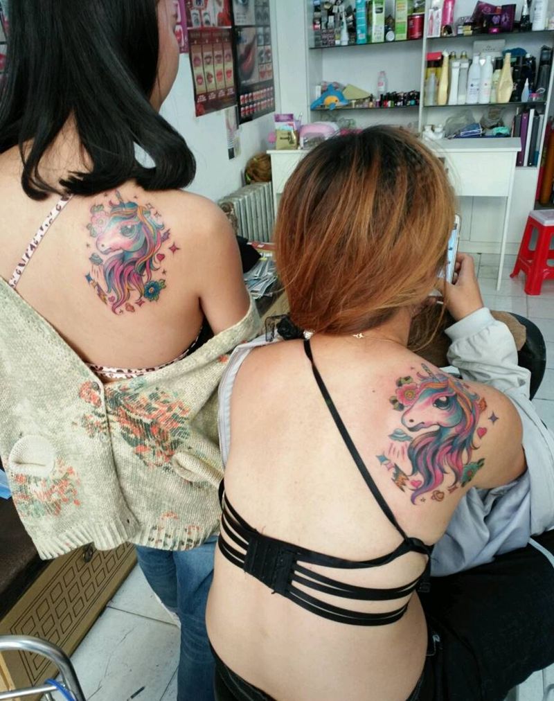 彩色独角兽纹身图片