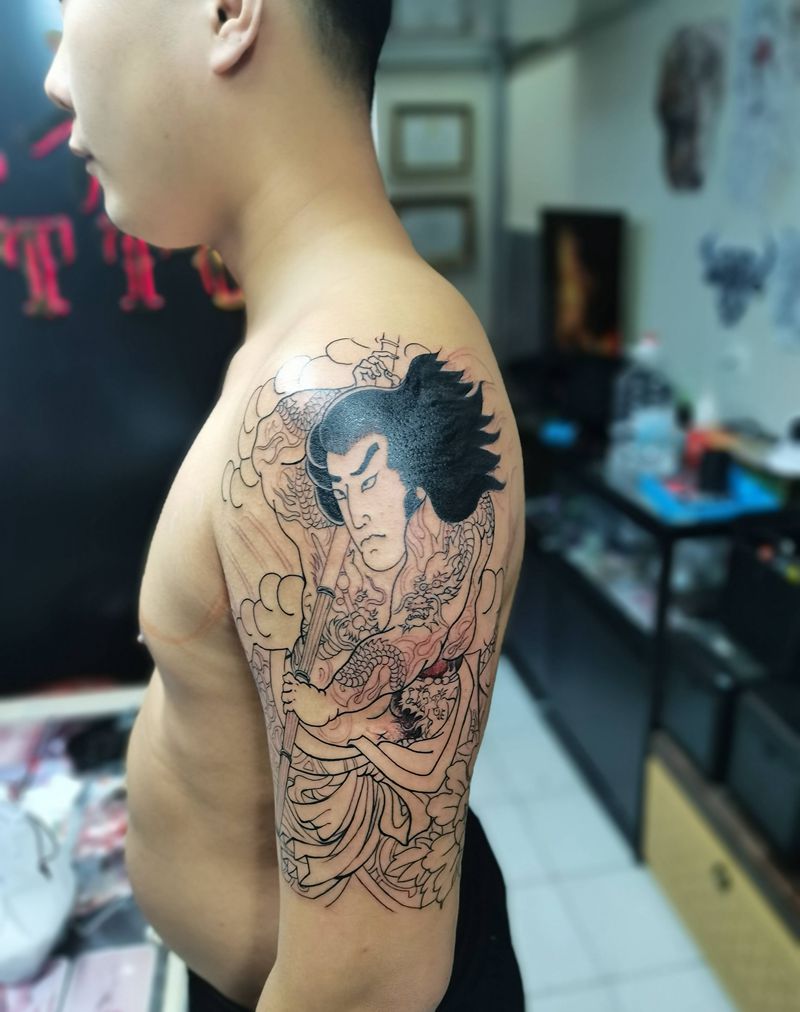 老传统半甲第一阶段纹身图片_肩部老传统纹身图案