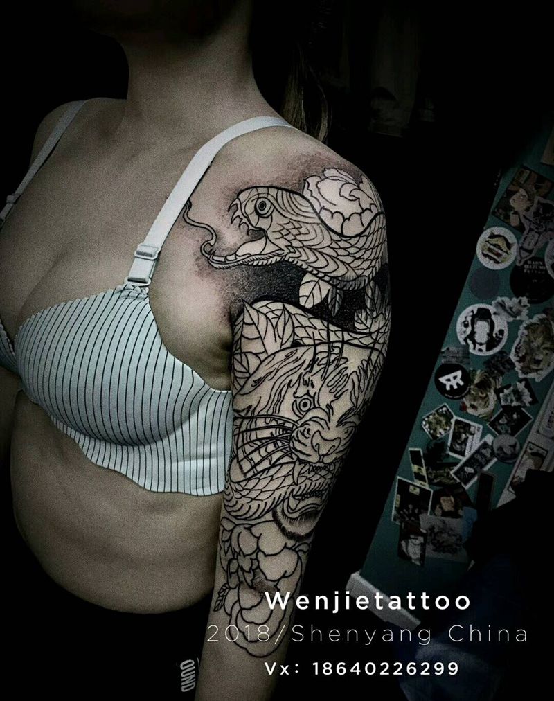 七分袖未完，基础线纹身图片_手臂新传统老传统纹身图案